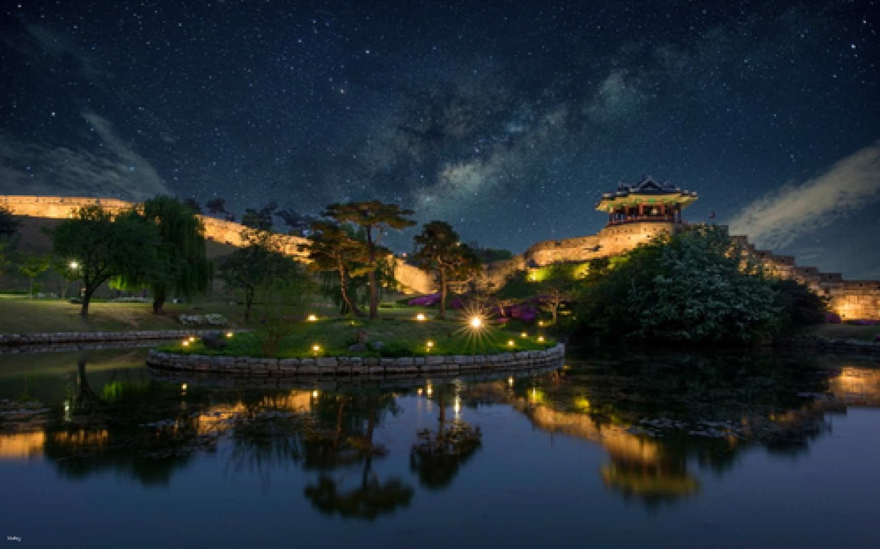 Suwon Hwaseong Night View Tour - Photo 1 of 1